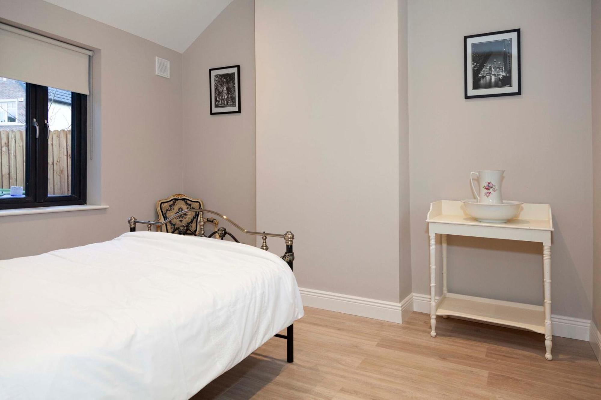Lavender Cottage - 2 Bedroom Home نيوبريدج المظهر الخارجي الصورة